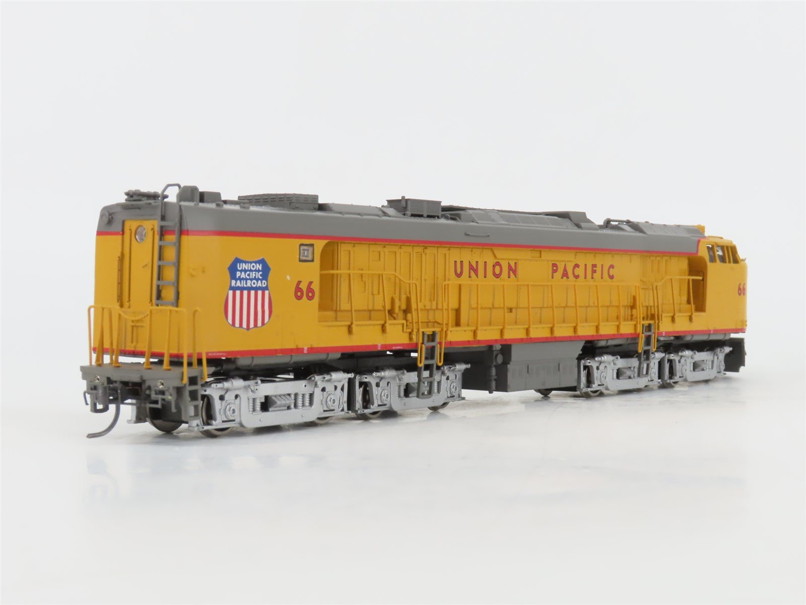 HO Scale Lionel 6-58104 UP Union Pacific Veranda Gas Turbine #66 w/ DCC & Sound