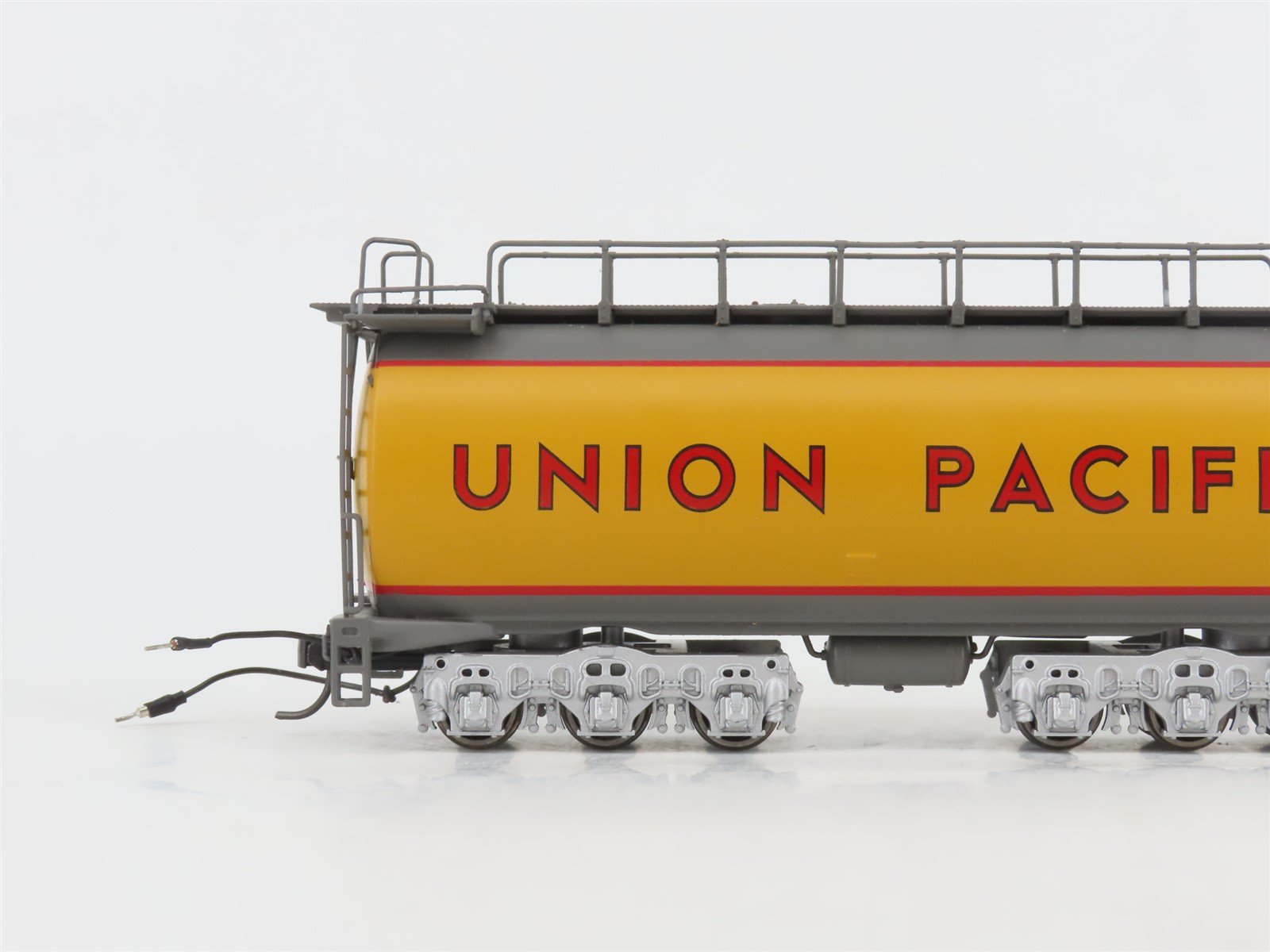 HO Scale Lionel 6-58104 UP Union Pacific Veranda Gas Turbine #66 w/ DCC & Sound