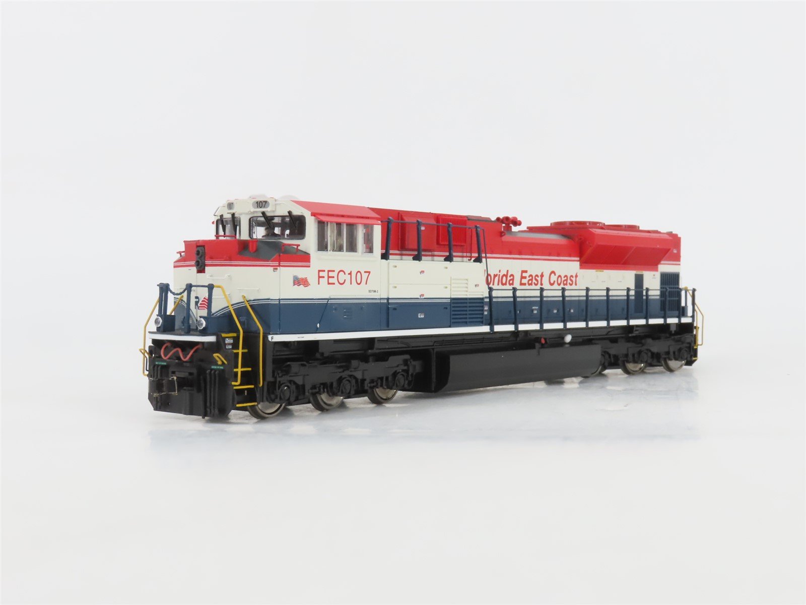 HO Scale MTH 80-2031-1 FEC Florida East Coast SD70M-2 Diesel #107 w/ DCC & Sound