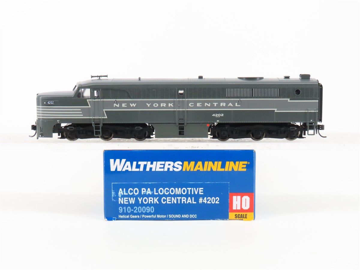 HO Scale Walthers Mainline 910-20090 NYC ALCO PA Diesel #4202 w/ DCC &amp; Sound