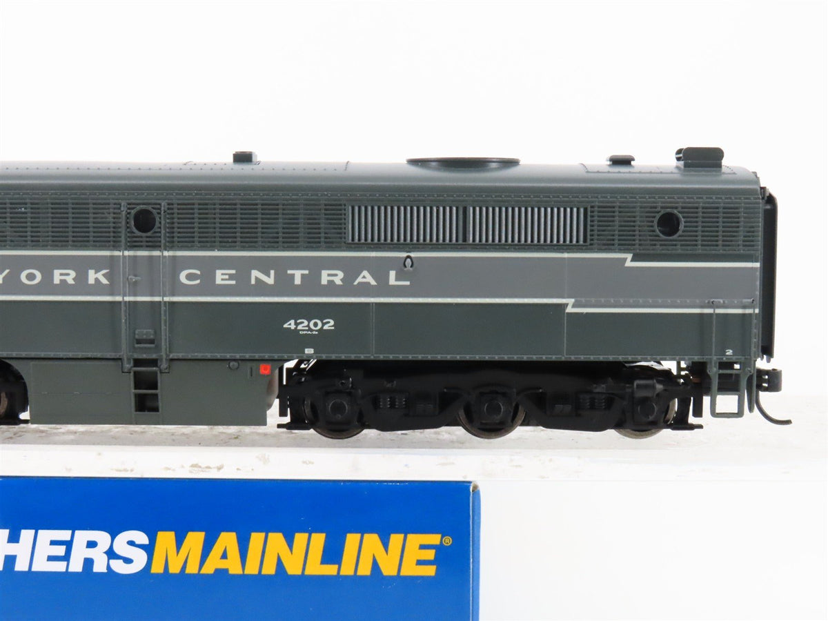 HO Scale Walthers Mainline 910-20090 NYC ALCO PA Diesel #4202 w/ DCC &amp; Sound