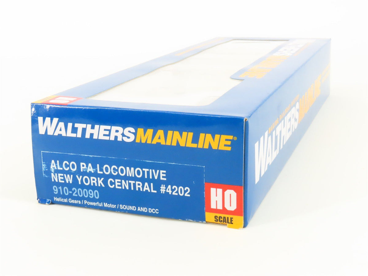 HO Scale Walthers Mainline 910-20090 NYC ALCO PA Diesel #4202 w/ DCC &amp; Sound
