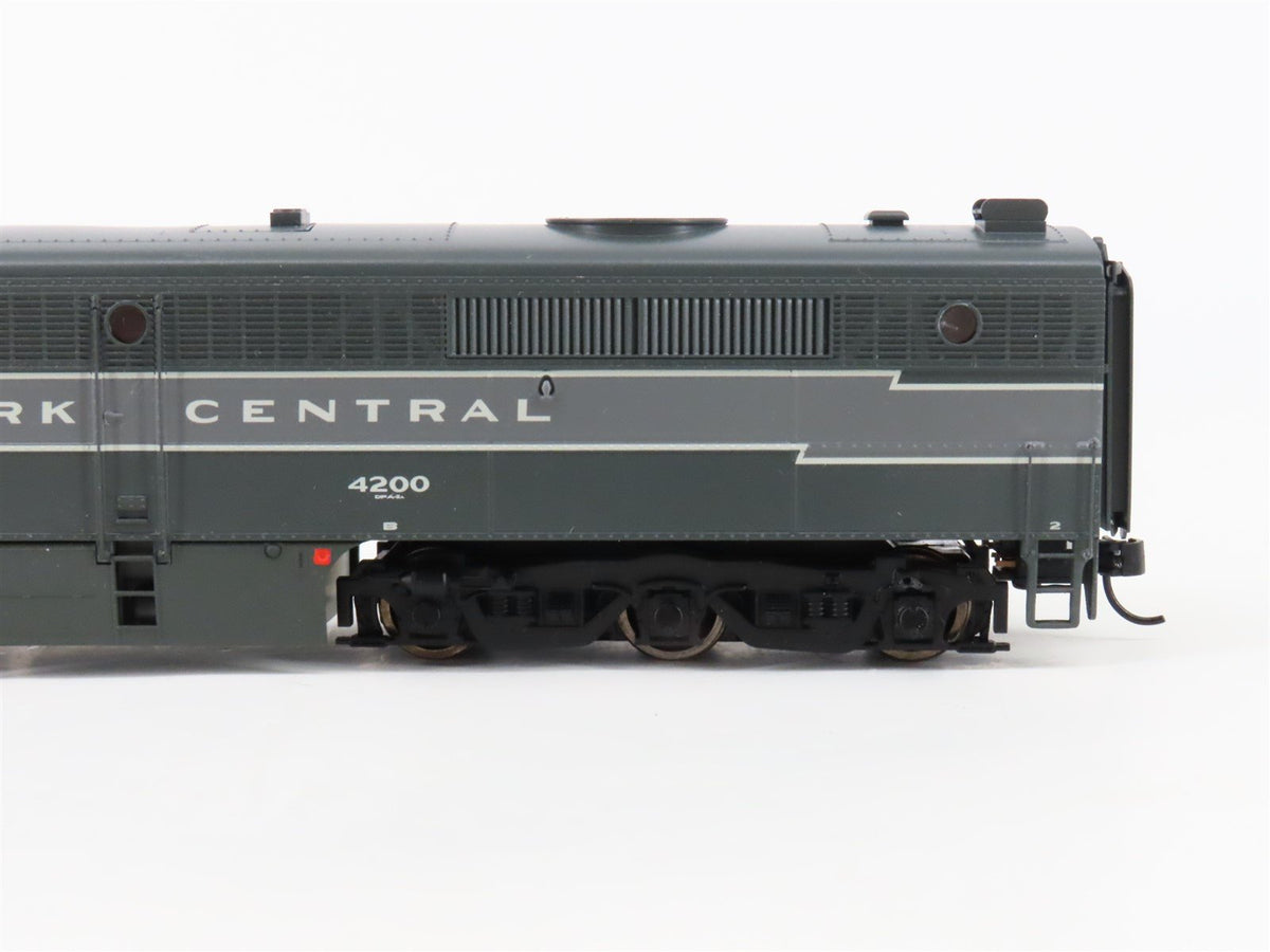 HO Scale Walthers Mainline 910-20087 NYC ALCO PA/PB Diesel Set w/DCC &amp; Sound