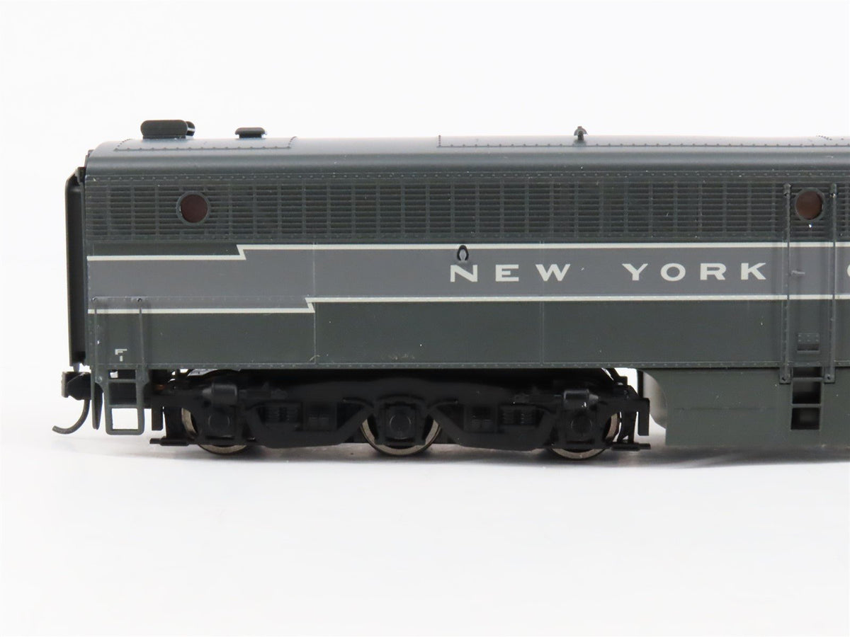 HO Scale Walthers Mainline 910-20087 NYC ALCO PA/PB Diesel Set w/DCC &amp; Sound