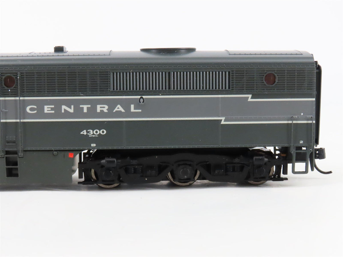 HO Scale Walthers Mainline 910-20087 NYC ALCO PA/PB Diesel Set w/DCC &amp; Sound