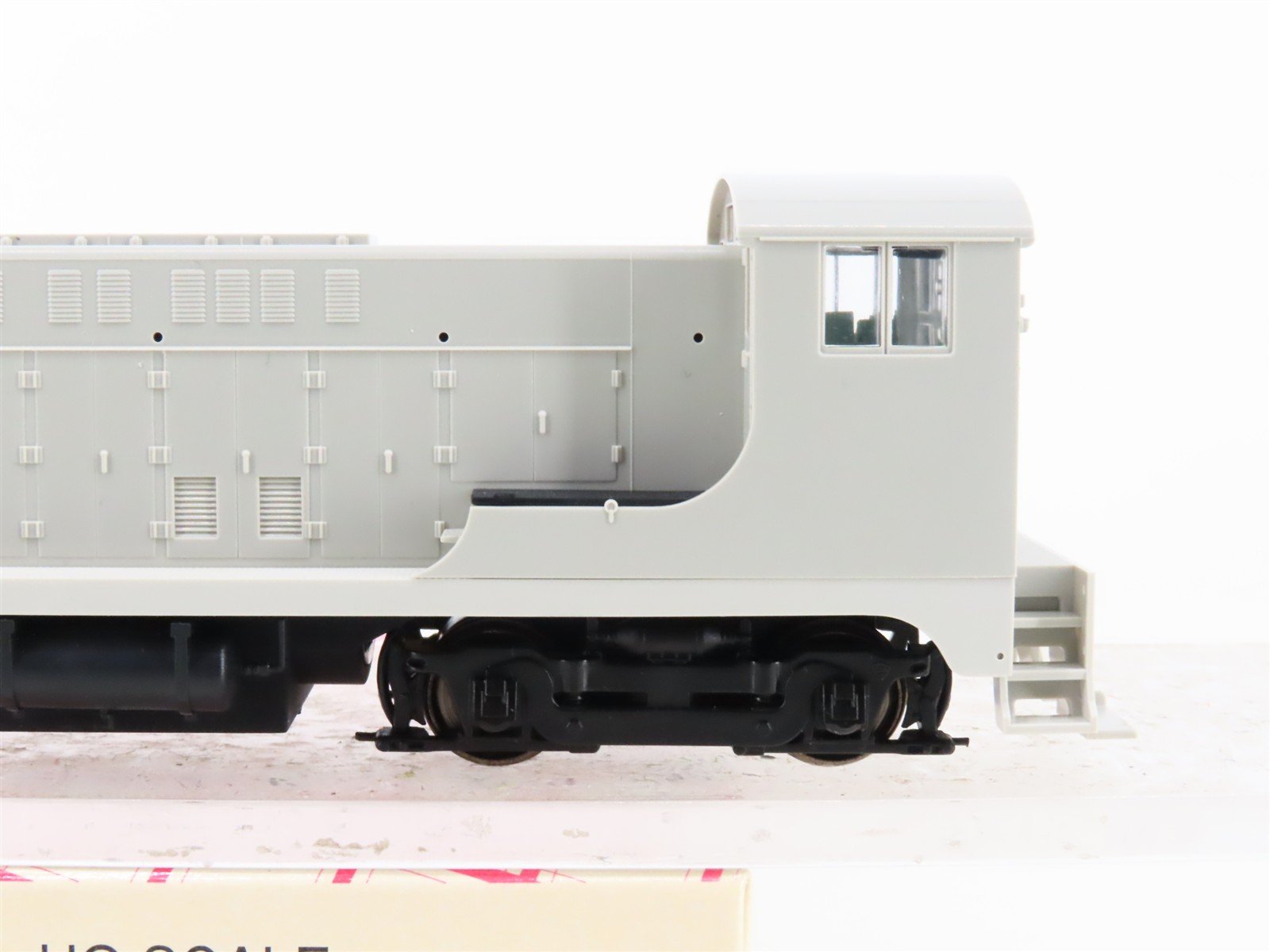 HO Scale Stewart 4700 Undecorated Baldwin VO-1000 Diesel - DCC Ready