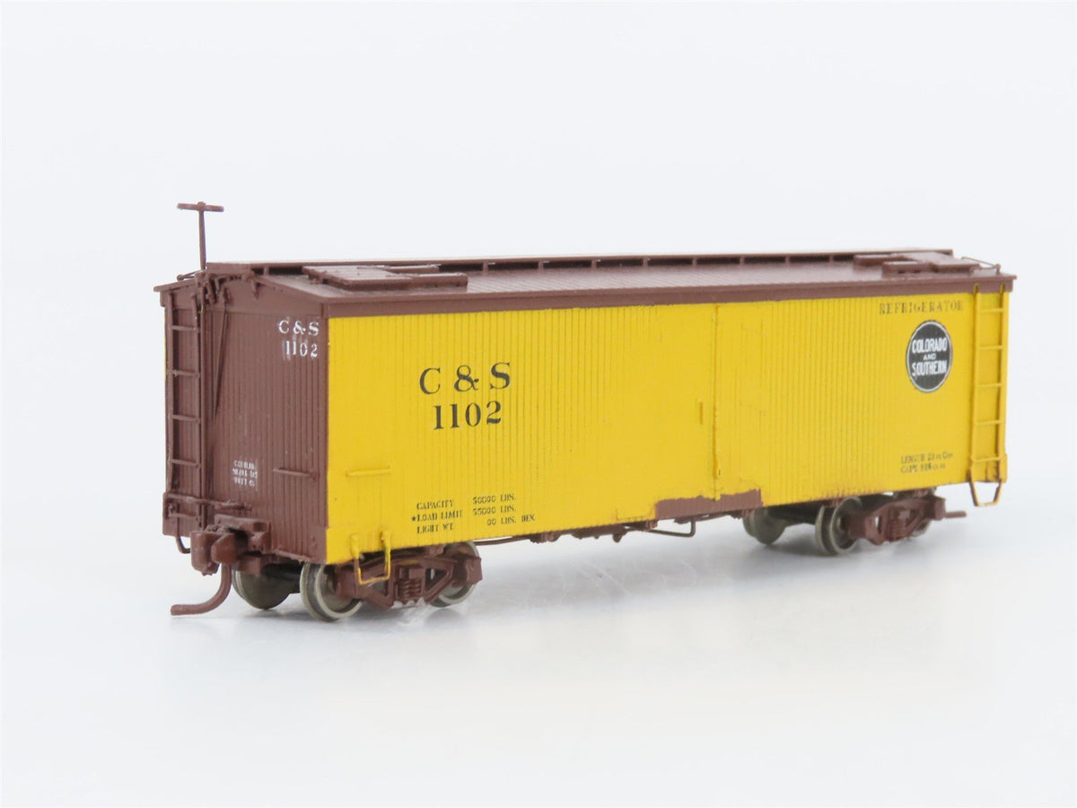 HOn3 Scale Micro-Trains MTL 85051010 C&amp;S Colorado &amp; Southern 30&#39; Reefer #1102