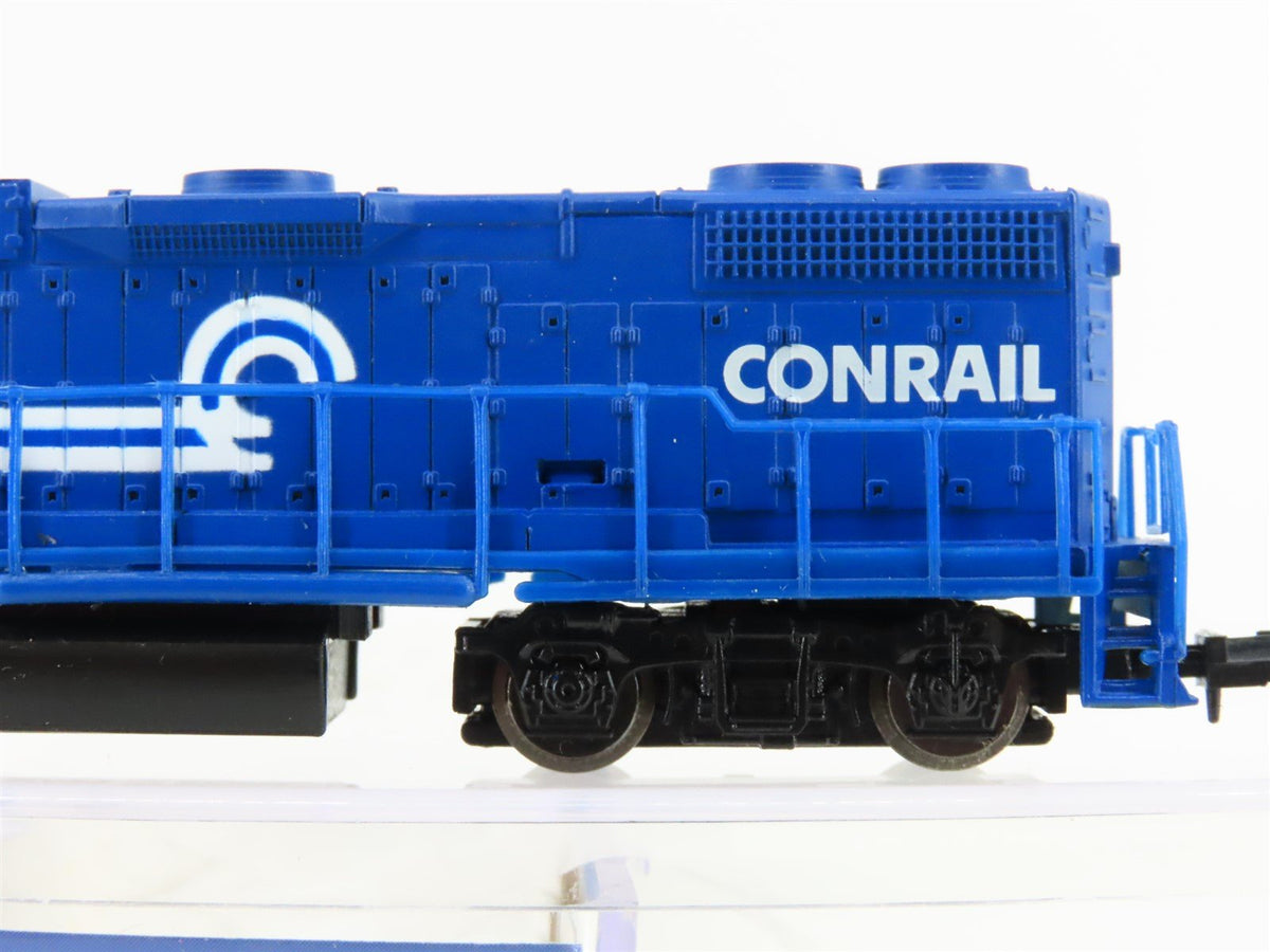 N Scale Life-Like 7846 CR Conrail EMD GP38 Diesel Locomotive #7941
