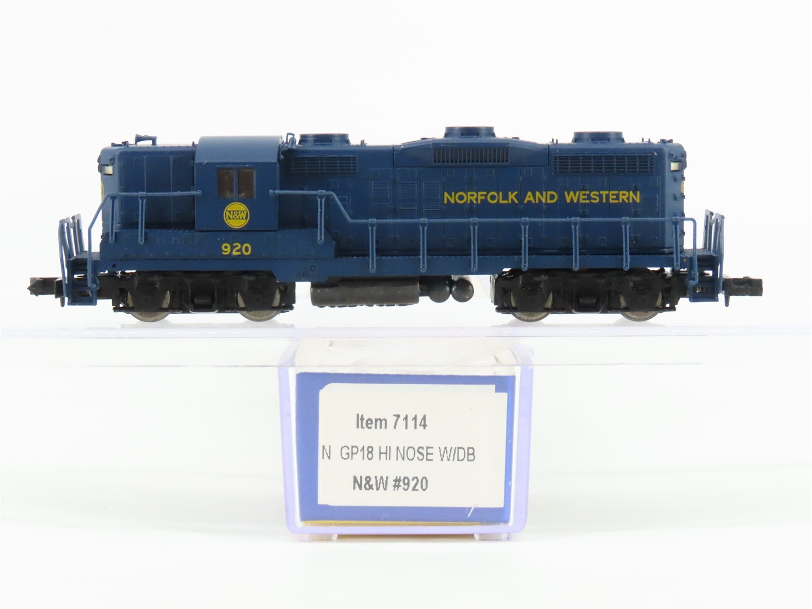 N Scale Life-Like 7114 N&W Norfolk & Western EMD GP18 High Nose Diesel #920