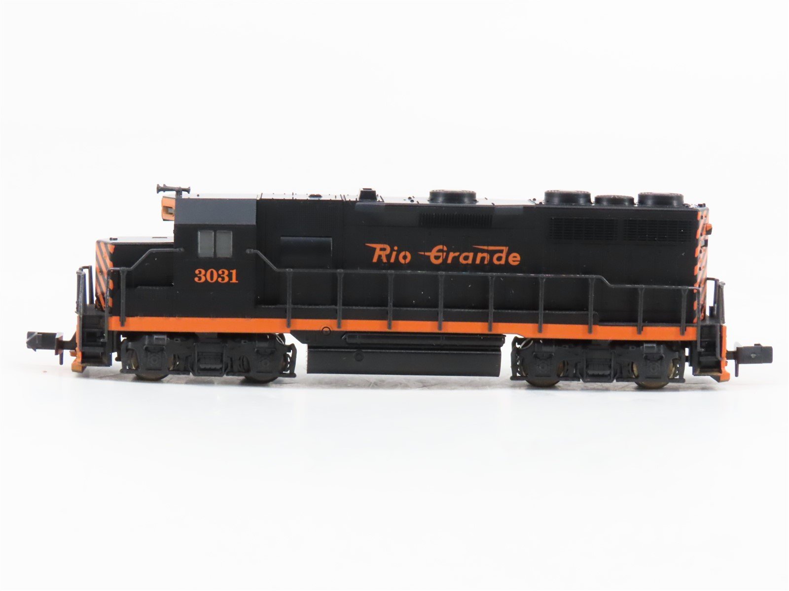 N Scale Atlas/KATO D&RGW Rio Grande EMD GP35 Diesel Locomotive #3031