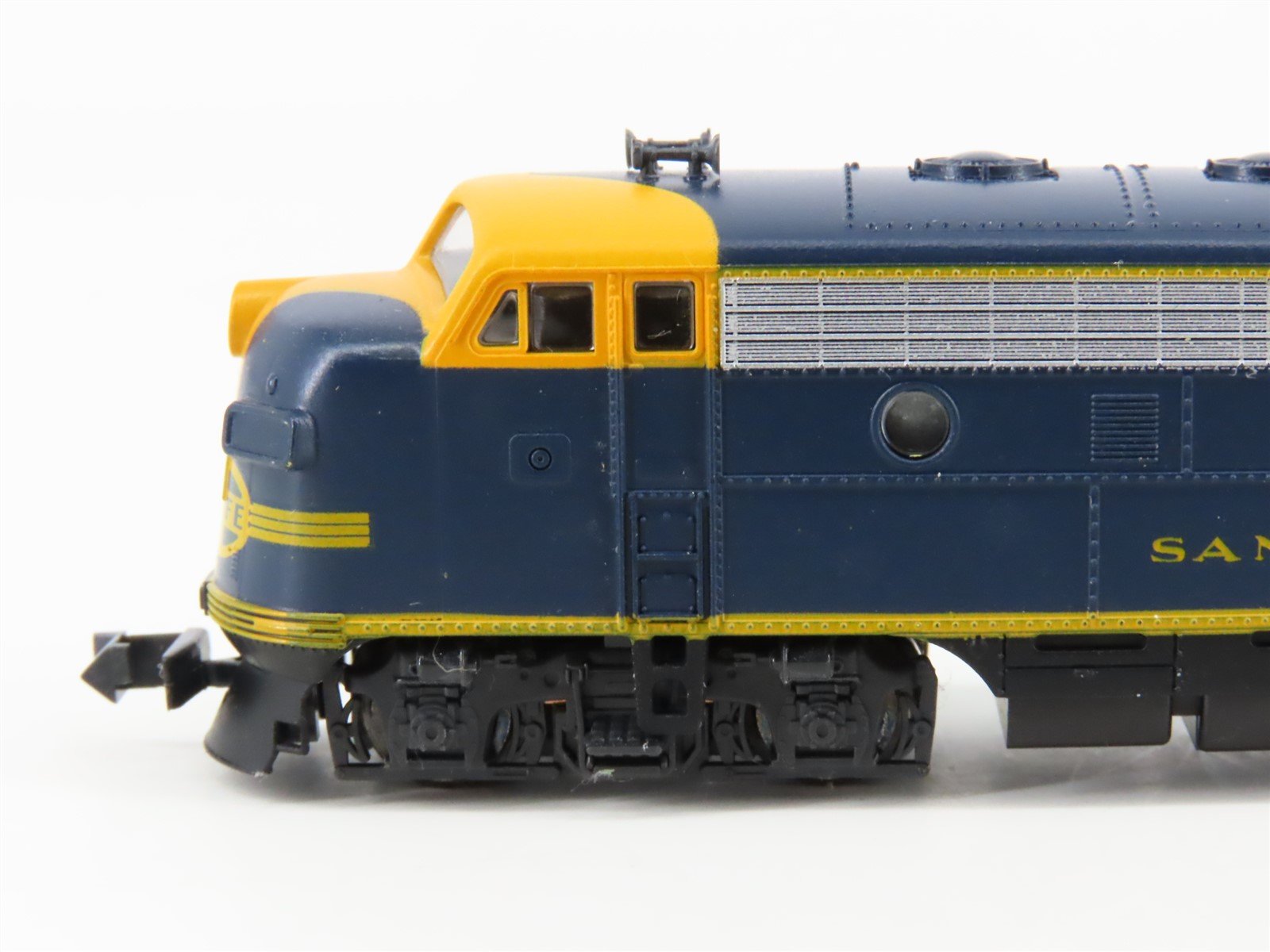 N Scale KATO 106-0402 ATSF Santa Fe EMD F7A/B Diesel Locomotive Set