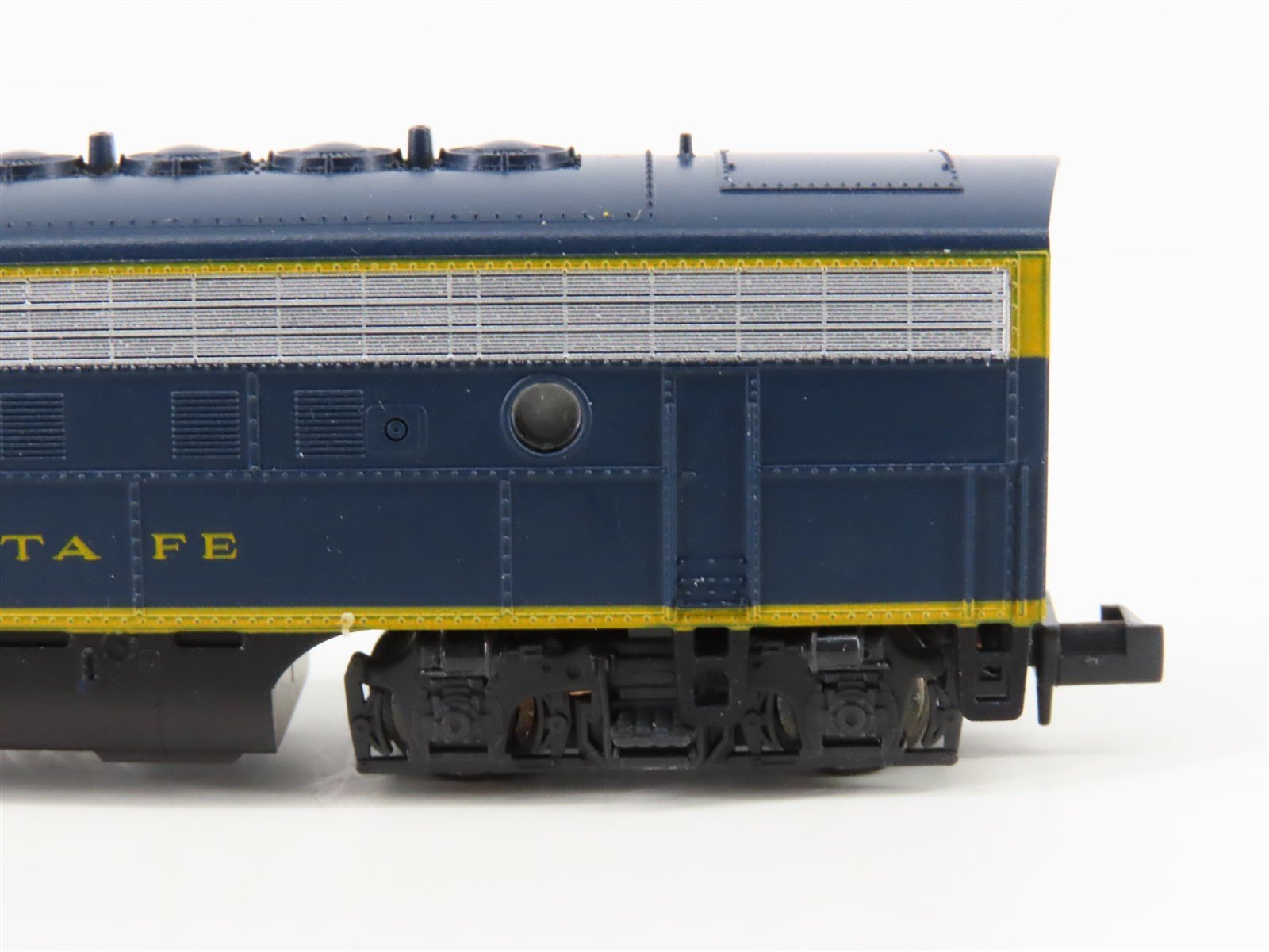 N Scale KATO 106-0402 ATSF Santa Fe EMD F7A/B Diesel Locomotive Set