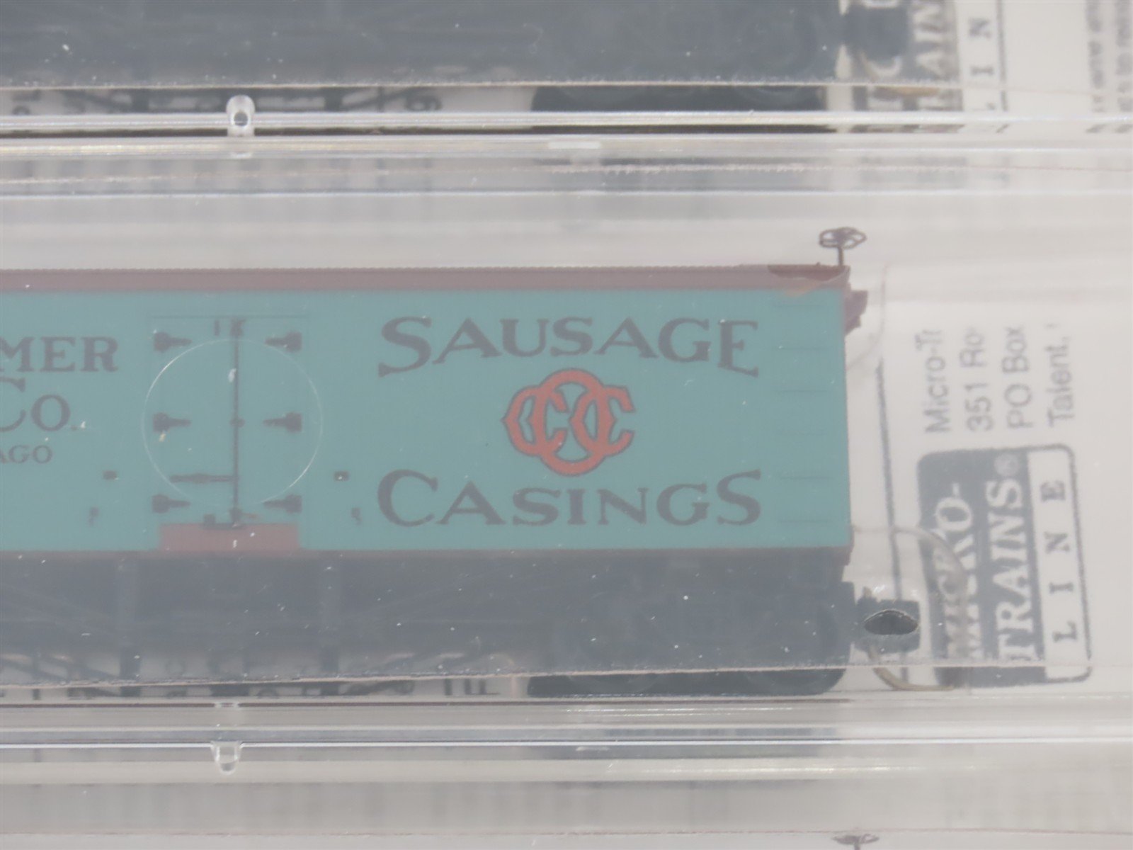 N Scale Micro-Trains MTL 58072 Meat-Packers of Chicago 36' Reefer 3-Pack Sealed