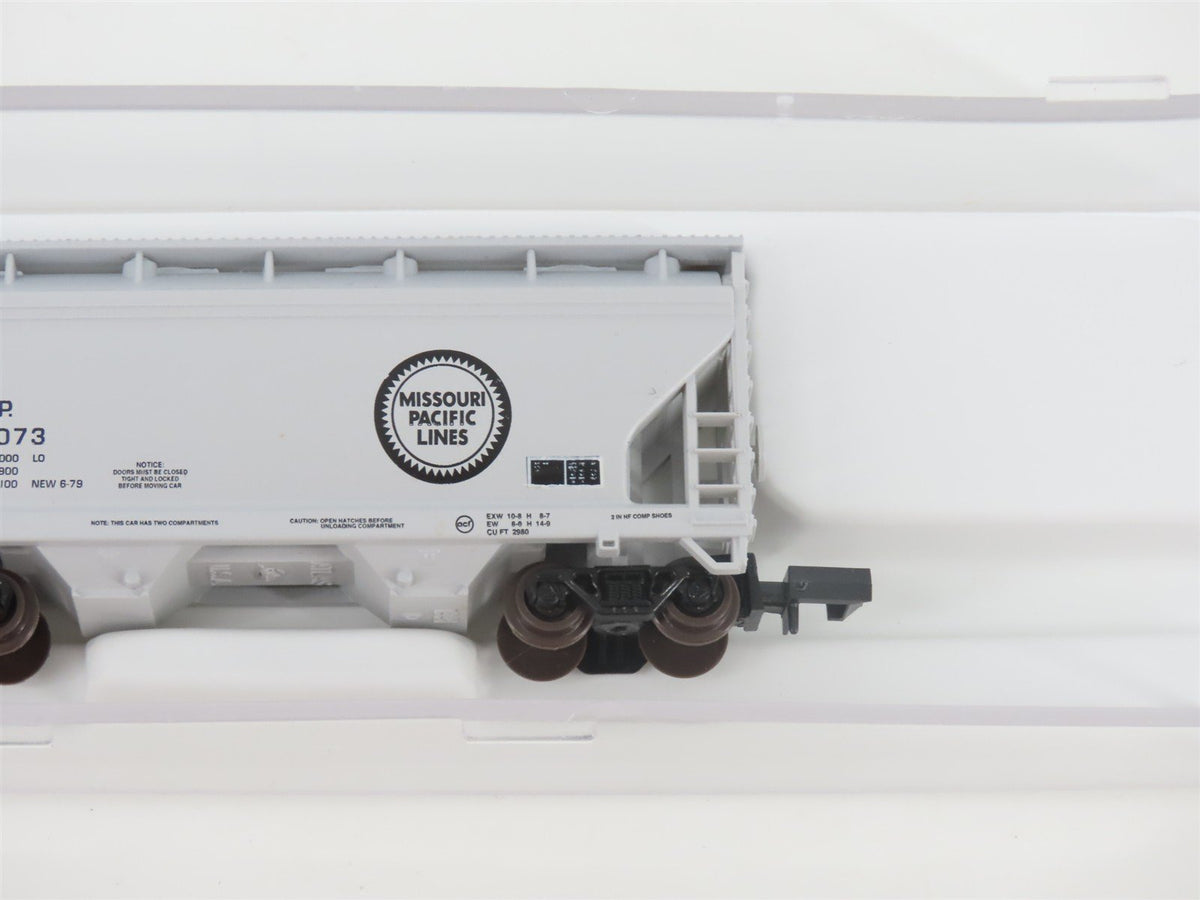 N Scale Atlas 5774 CEI/MP/TP 2-Bay Centerflow Hopper 3-Pack