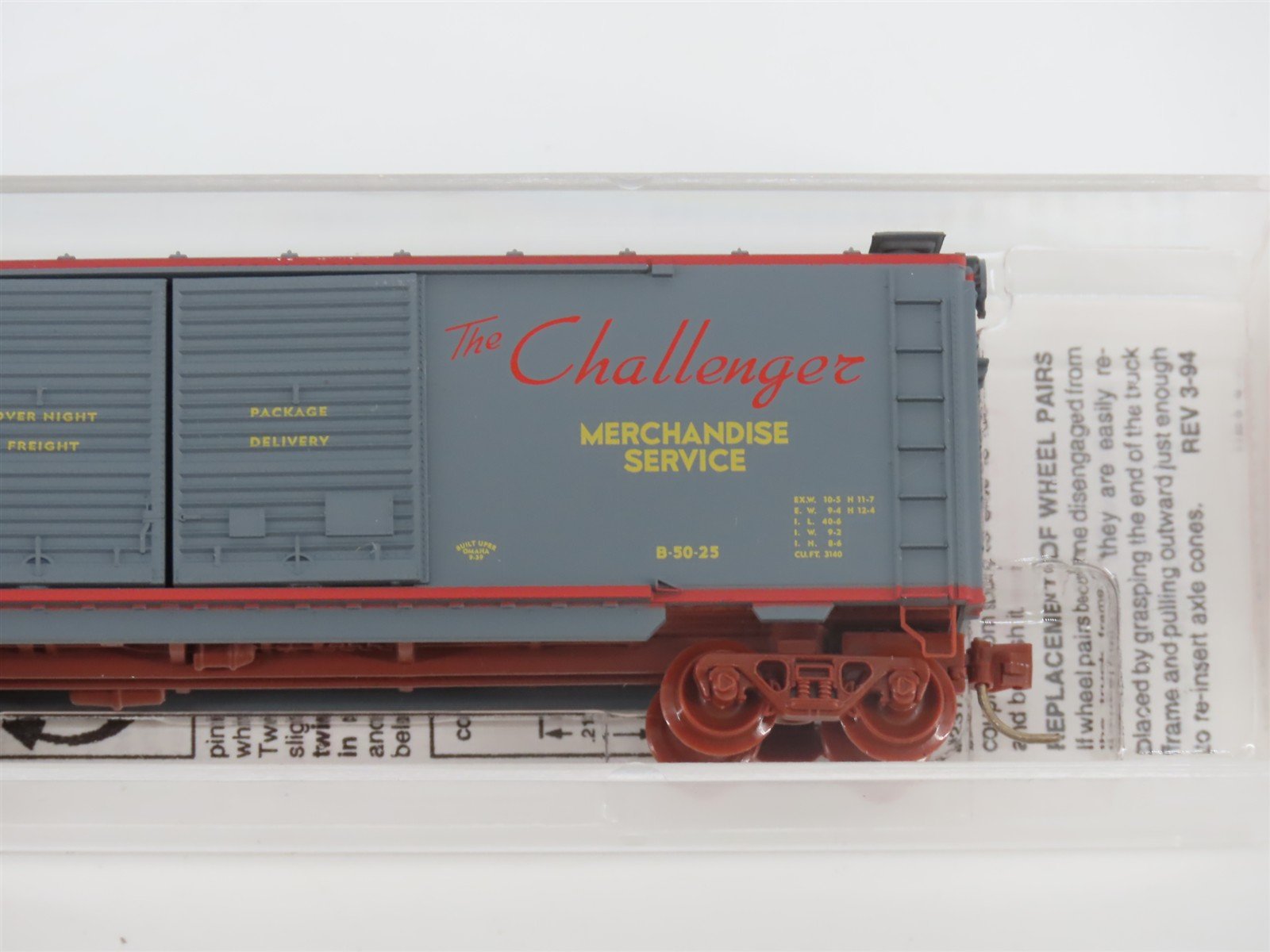 N Scale Micro-Trains MTL 23230 UP Union Pacific Challenger 40' Box Car #9147