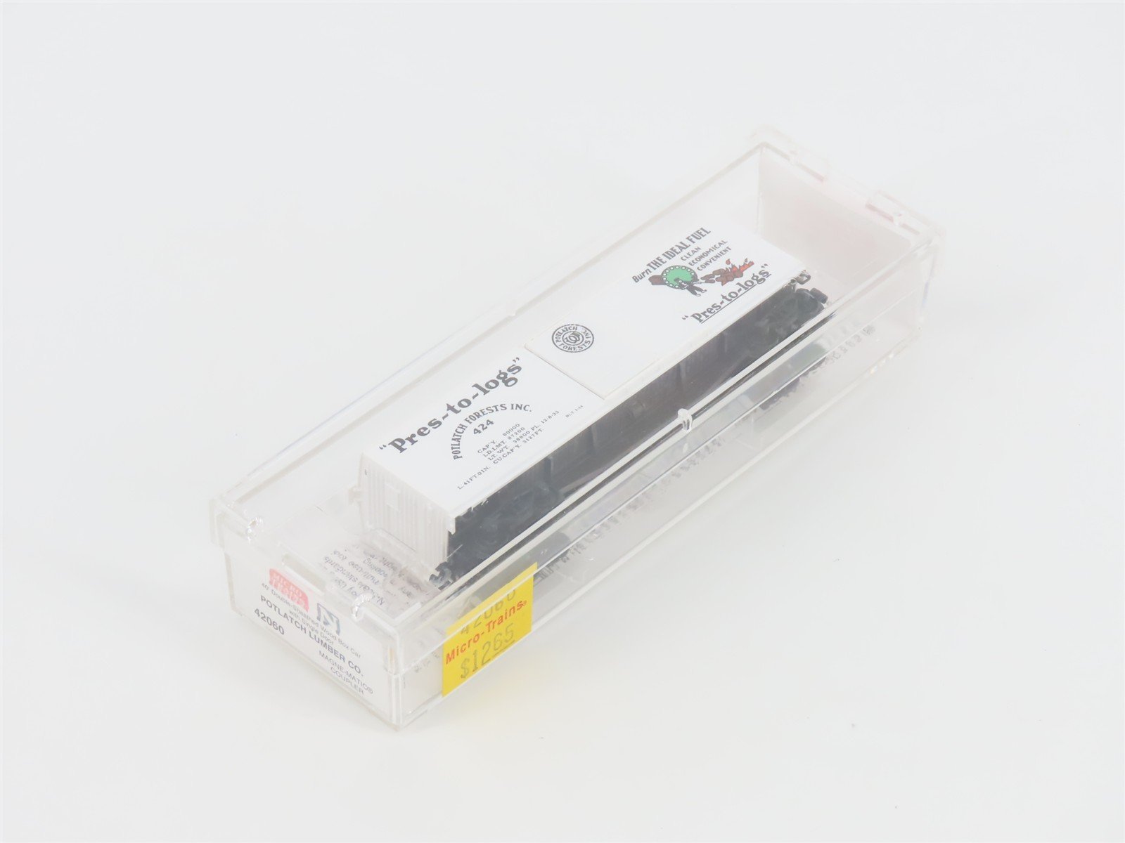 N Scale Micro-Trains MTL 42060 Potlach Lumber Co. 40' Single Door Box Car #424