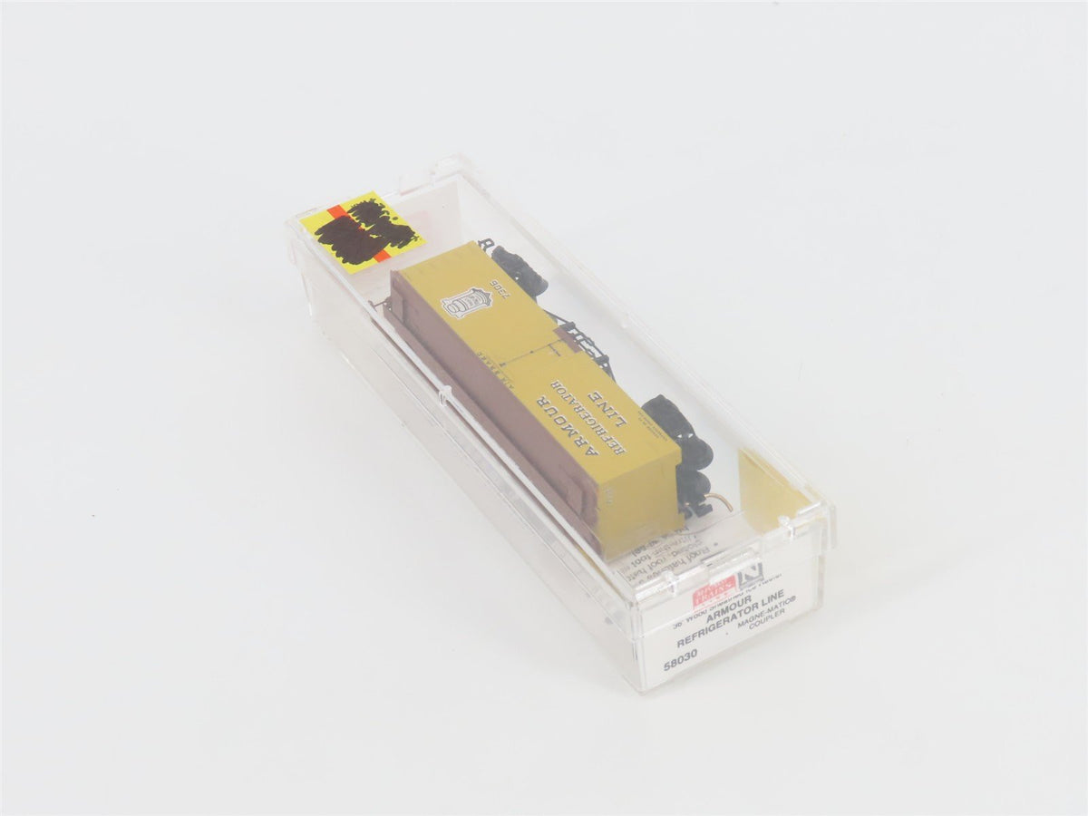 N Scale Micro-Trains MTL 58030 Armour Refrigerator Line 36&#39; Wood Reefer #7306