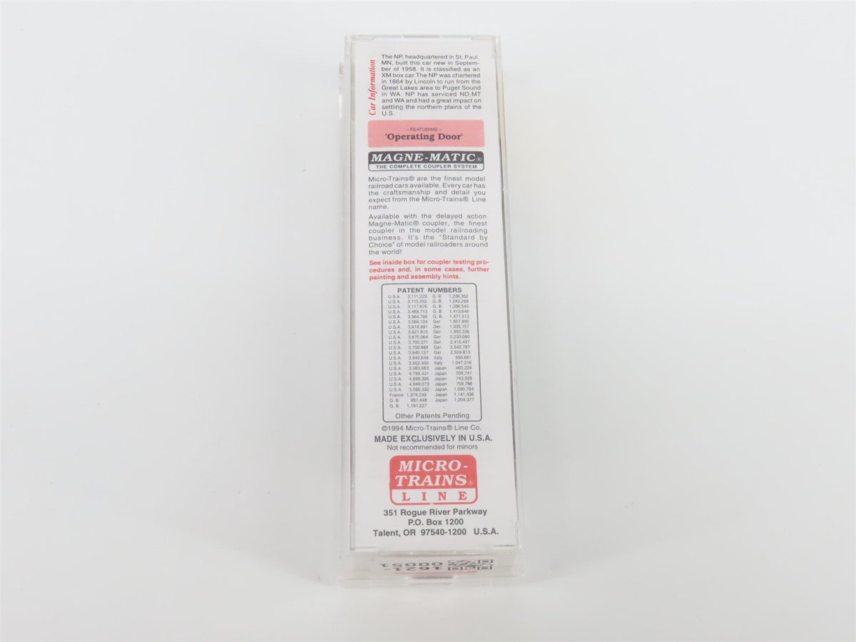 N Scale Micro-Trains MTL 22040 NP Northern Pacific Railway 40&#39; Box Car #8345