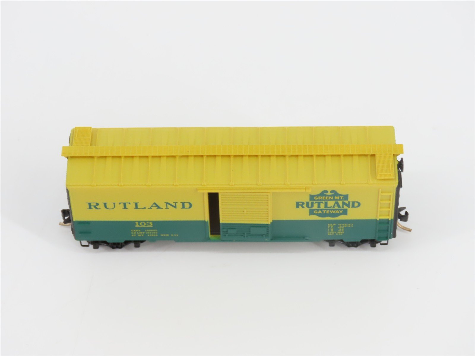 N Scale Micro-Trains MTL 20146 R Rutland Green Mt Gateway 40' Box Car #103