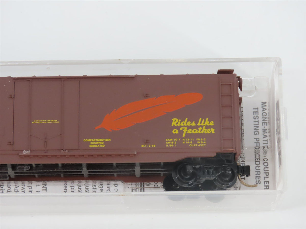 N Scale Micro-Trains MTL 32180 WP Western Pacific Feather 50&#39; Box Car #55935