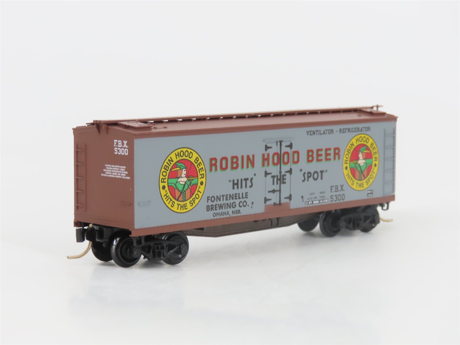 N Scale Micro-Trains MTL 49450 FBX Robin Hood Beer 40' Wood Reefer #5300