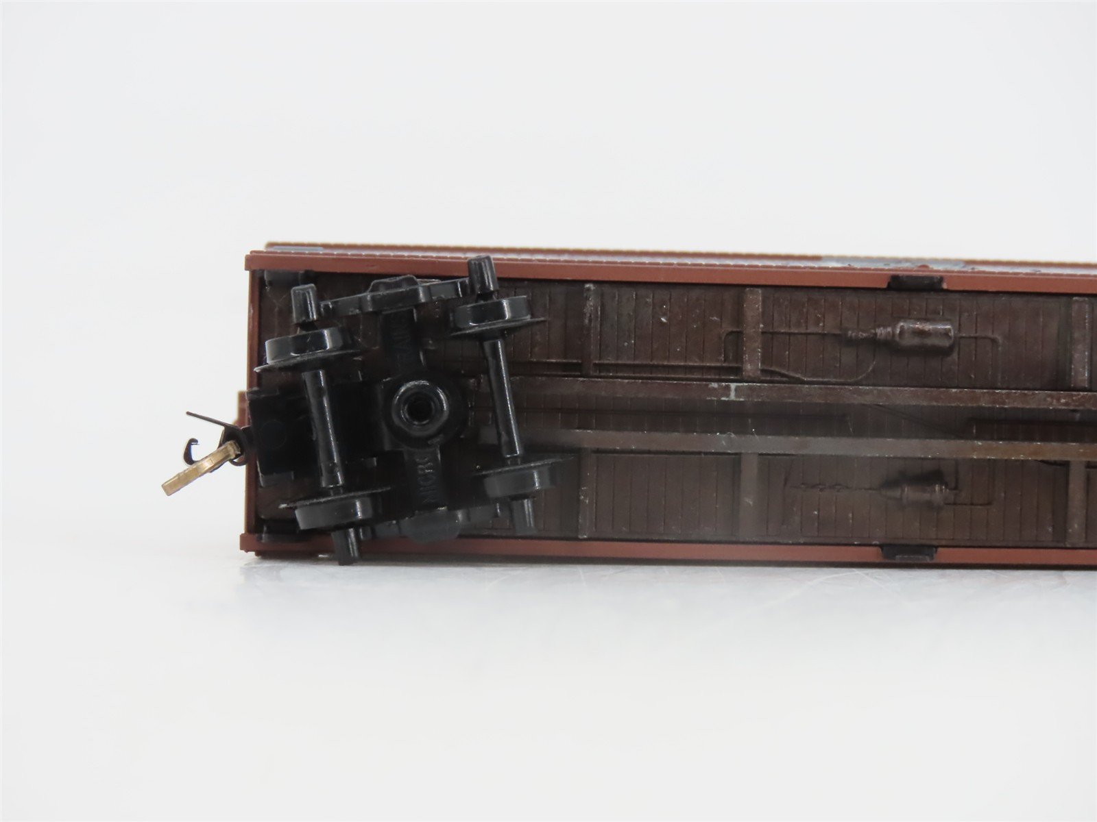 N Scale Micro-Trains MTL 49450 FBX Robin Hood Beer 40' Wood Reefer #5300