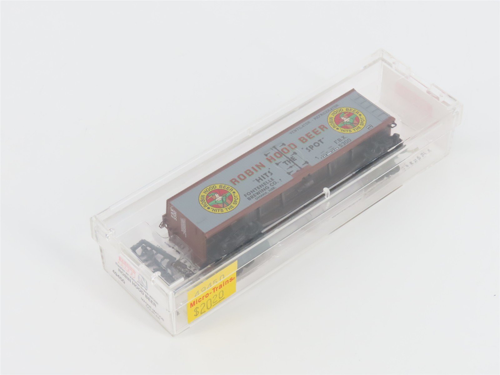 N Scale Micro-Trains MTL 49450 FBX Robin Hood Beer 40' Wood Reefer #5300