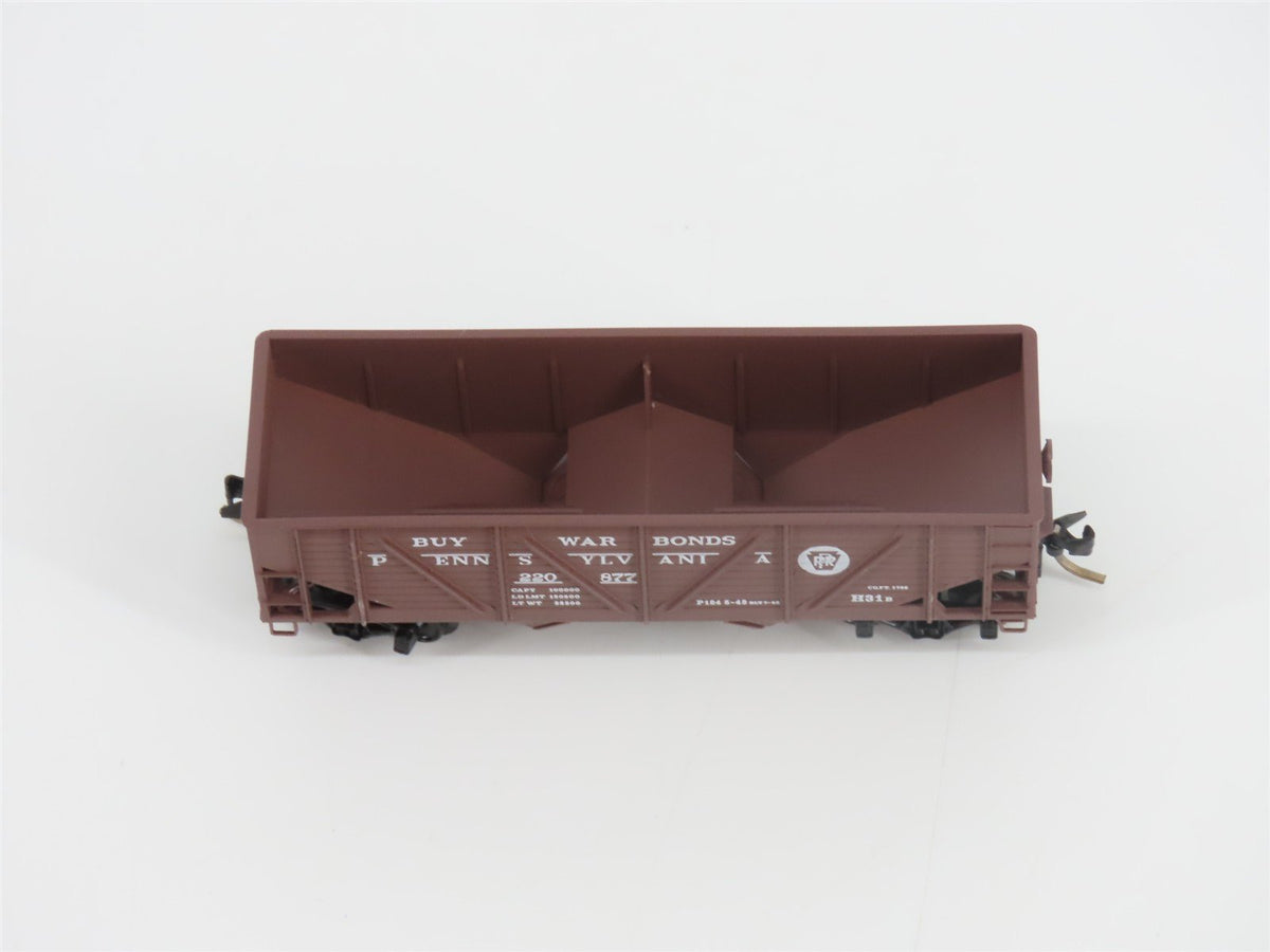 N Scale Micro-Trains MTL 57100 PRR Pennsylvania &quot;War Bonds&quot; 2-Bay Hopper #220877