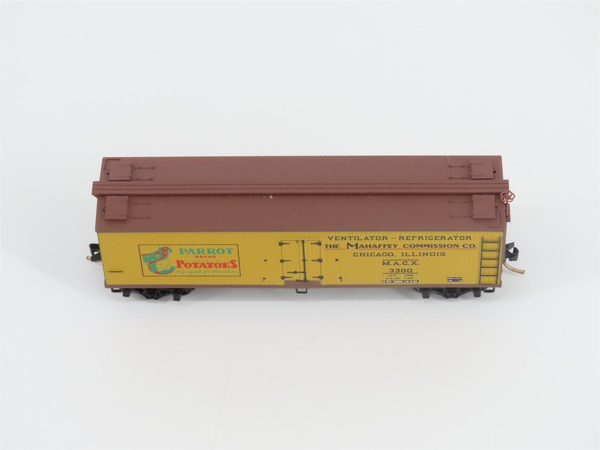 N Scale Micro-Trains MTL 49480 MACX Parrot Brand Potatoes 40&#39; Reefer #3300
