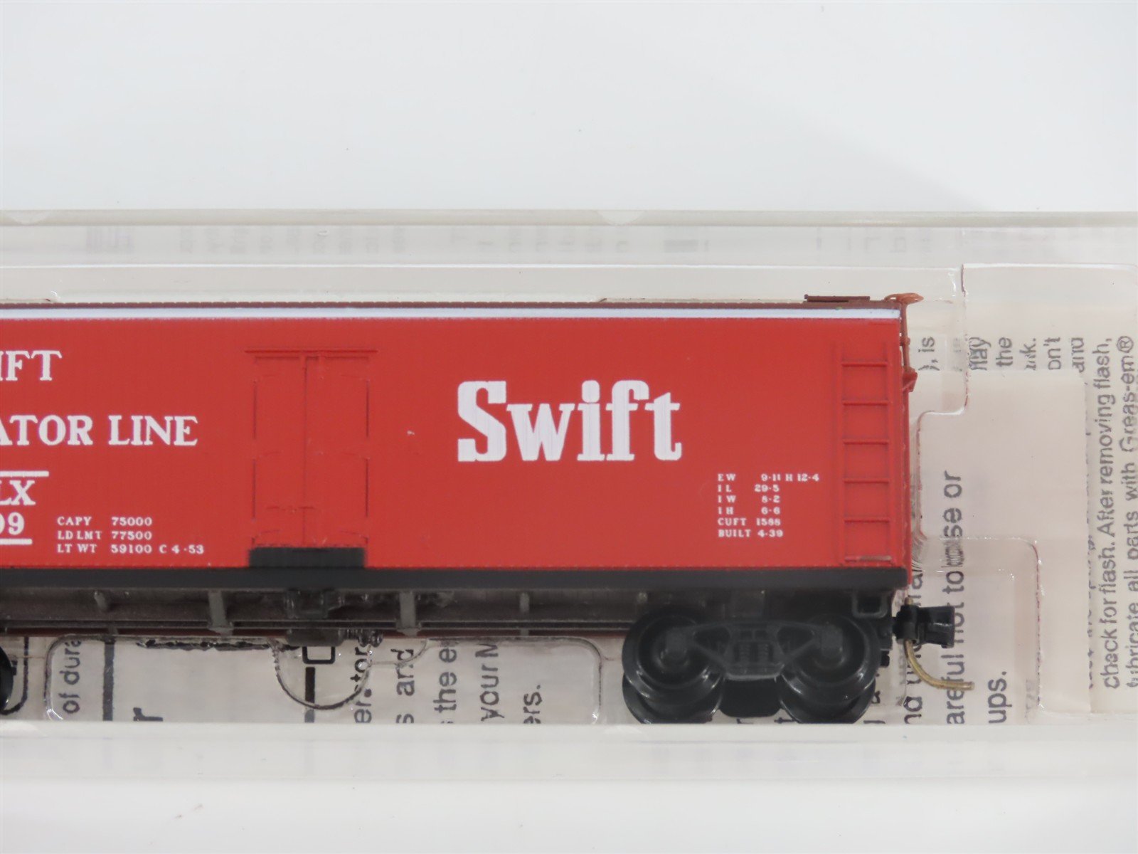N Scale Micro-Trains MTL 49400 SRLX Swift 40' Wood Reefer #5199