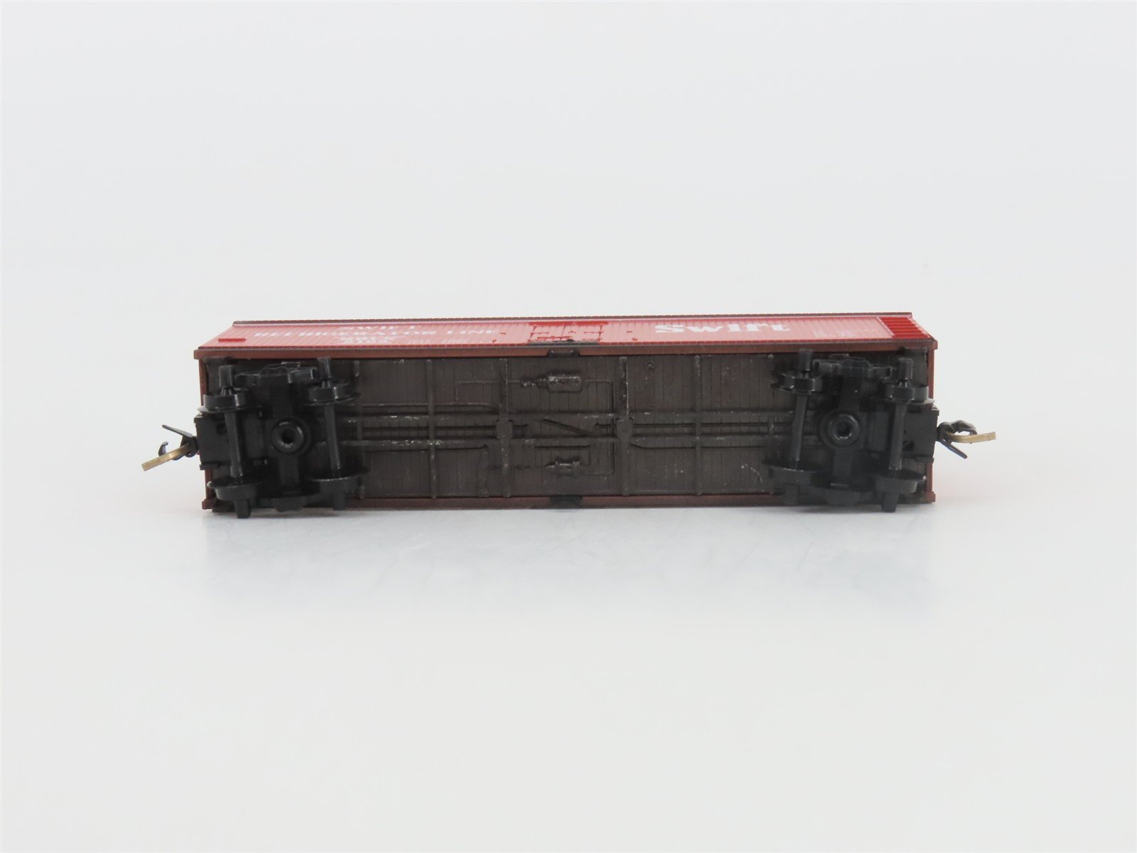 N Scale Micro-Trains MTL 49400 SRLX Swift 40' Wood Reefer #5199
