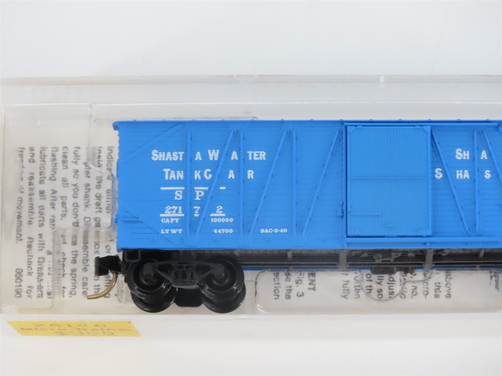 N Scale Micro-Trains MTL 28140 SP Shasta Water 40' Single Door Box Car #27172