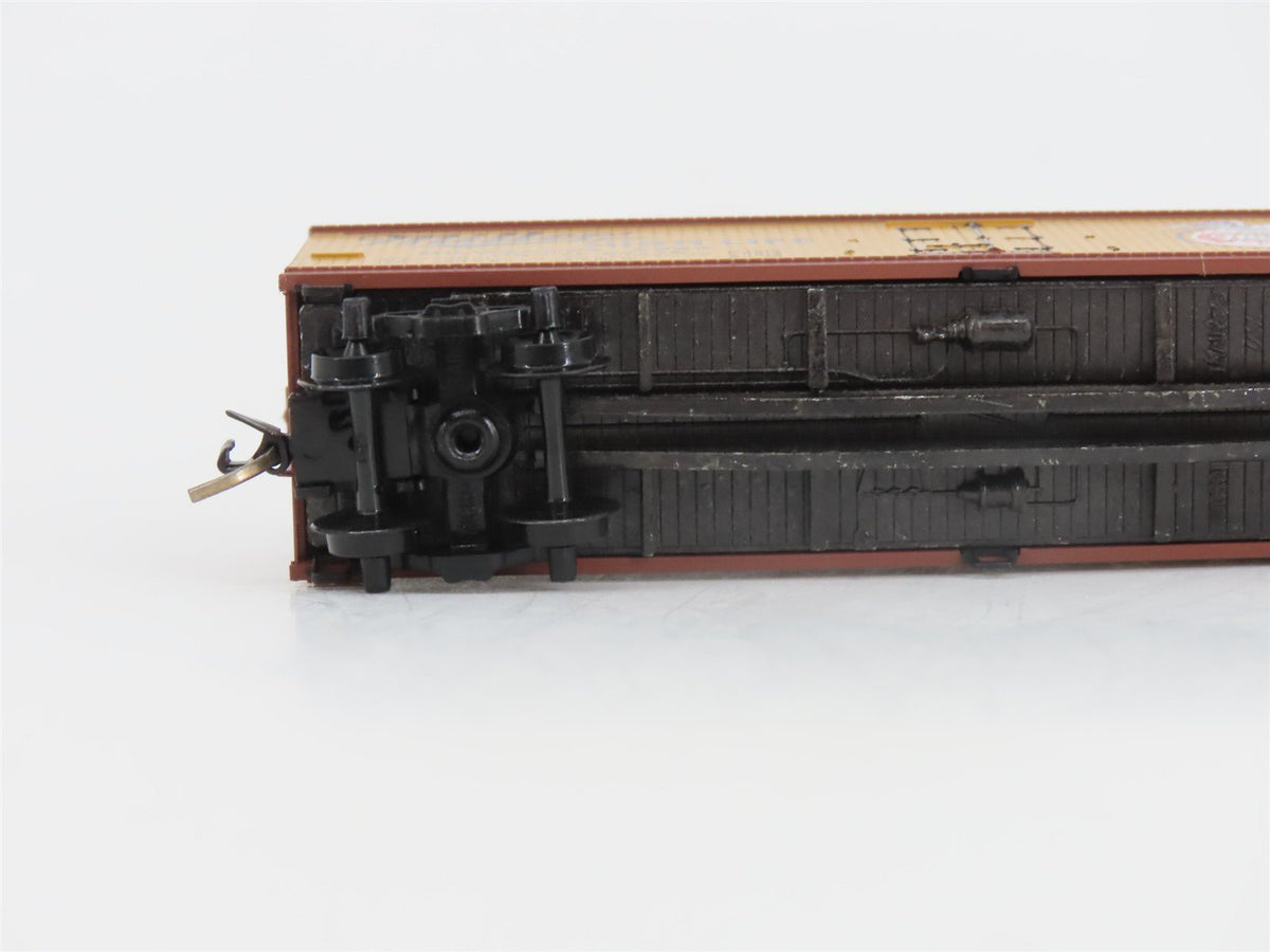 N Scale Micro-Trains MTL 49410 URTC Miller High Life 40&#39; Wood Reefer #93185