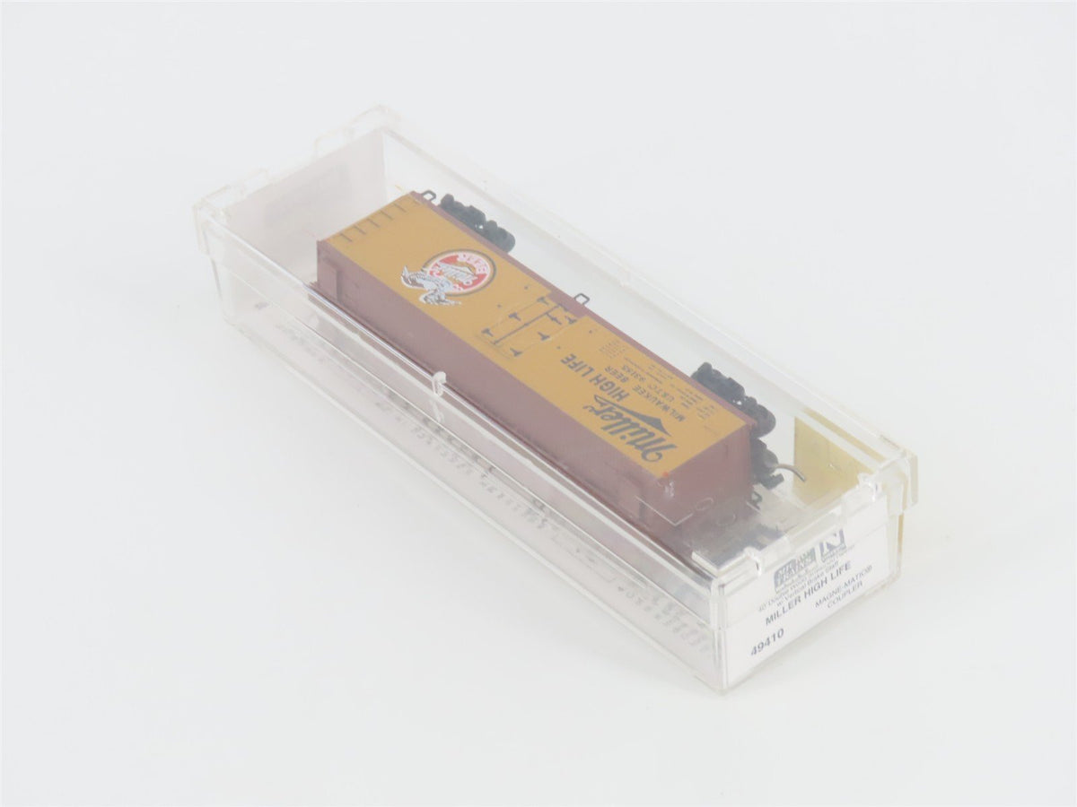 N Scale Micro-Trains MTL 49410 URTC Miller High Life 40&#39; Wood Reefer #93185