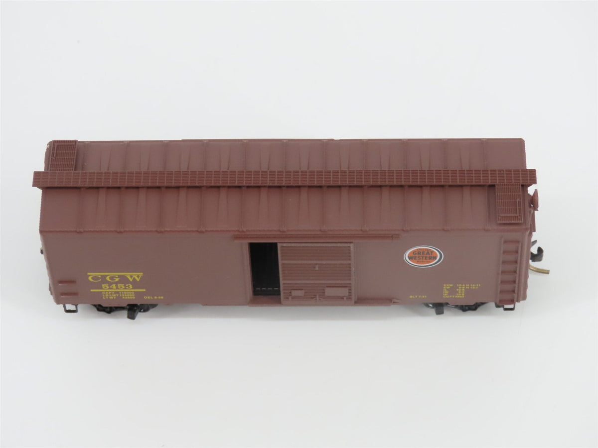 N Scale Micro-Trains MTL 20046 CGW Chicago Great Western 40&#39; Box Car #5453