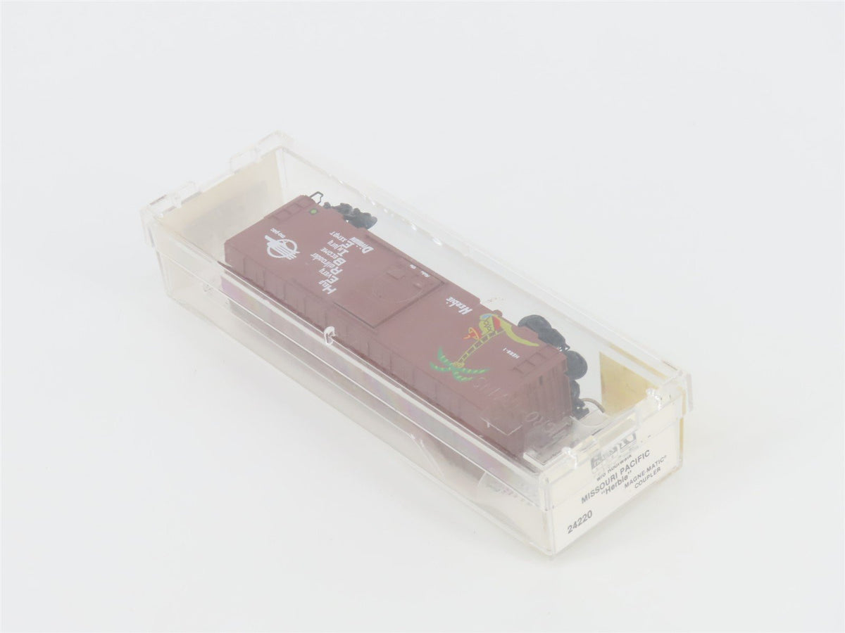 N Scale Micro-Trains MTL 24220 MP HERB Missouri Pacific Herbie 40&#39; Box Car #1