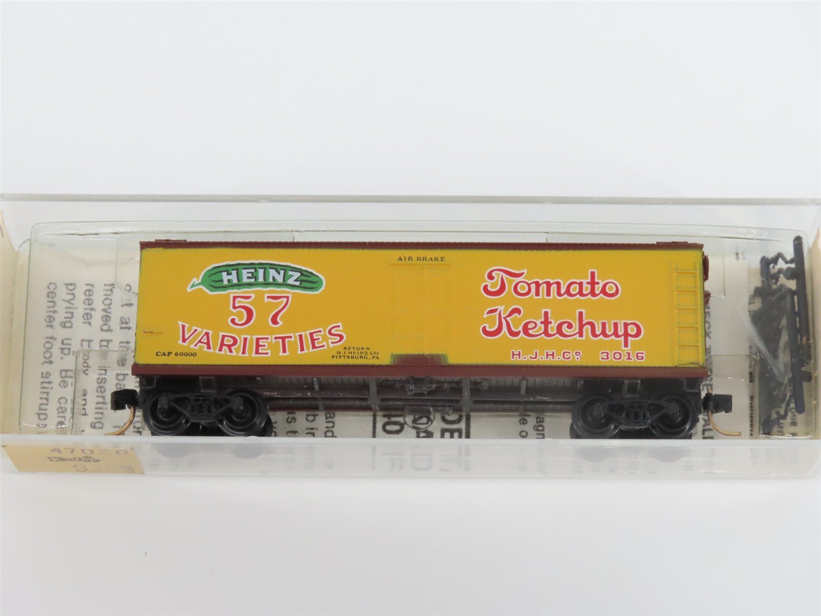 N Scale Kadee Micro-Trains MTL 47020 HJHC Heinz 57 Ketchup 40' Reefer #3016