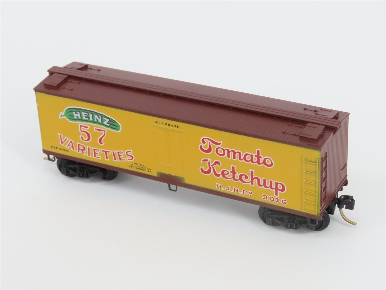 N Scale Kadee Micro-Trains MTL 47020 HJHC Heinz 57 Ketchup 40' Reefer #3016