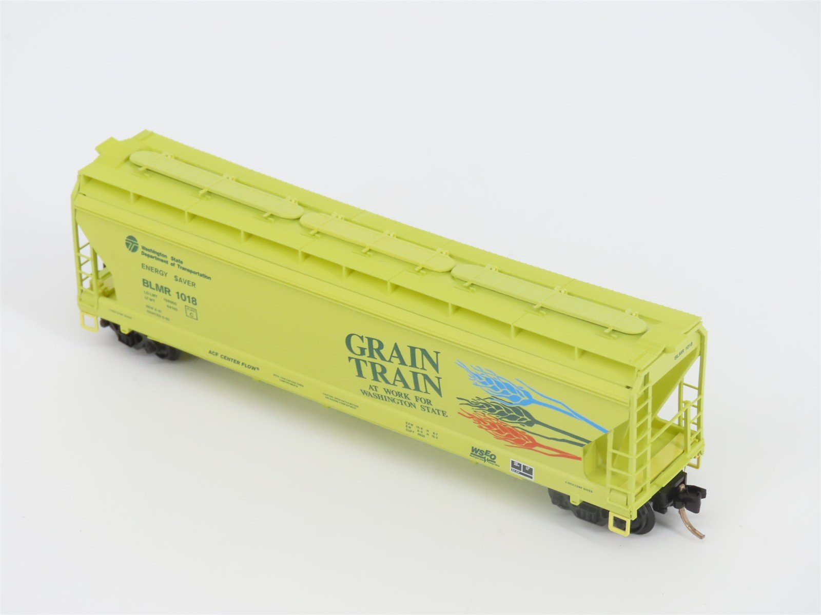 N Scale Micro-Trains MTL 94070 BLMR Grain Train 3-Bay Covered Hopper #1018