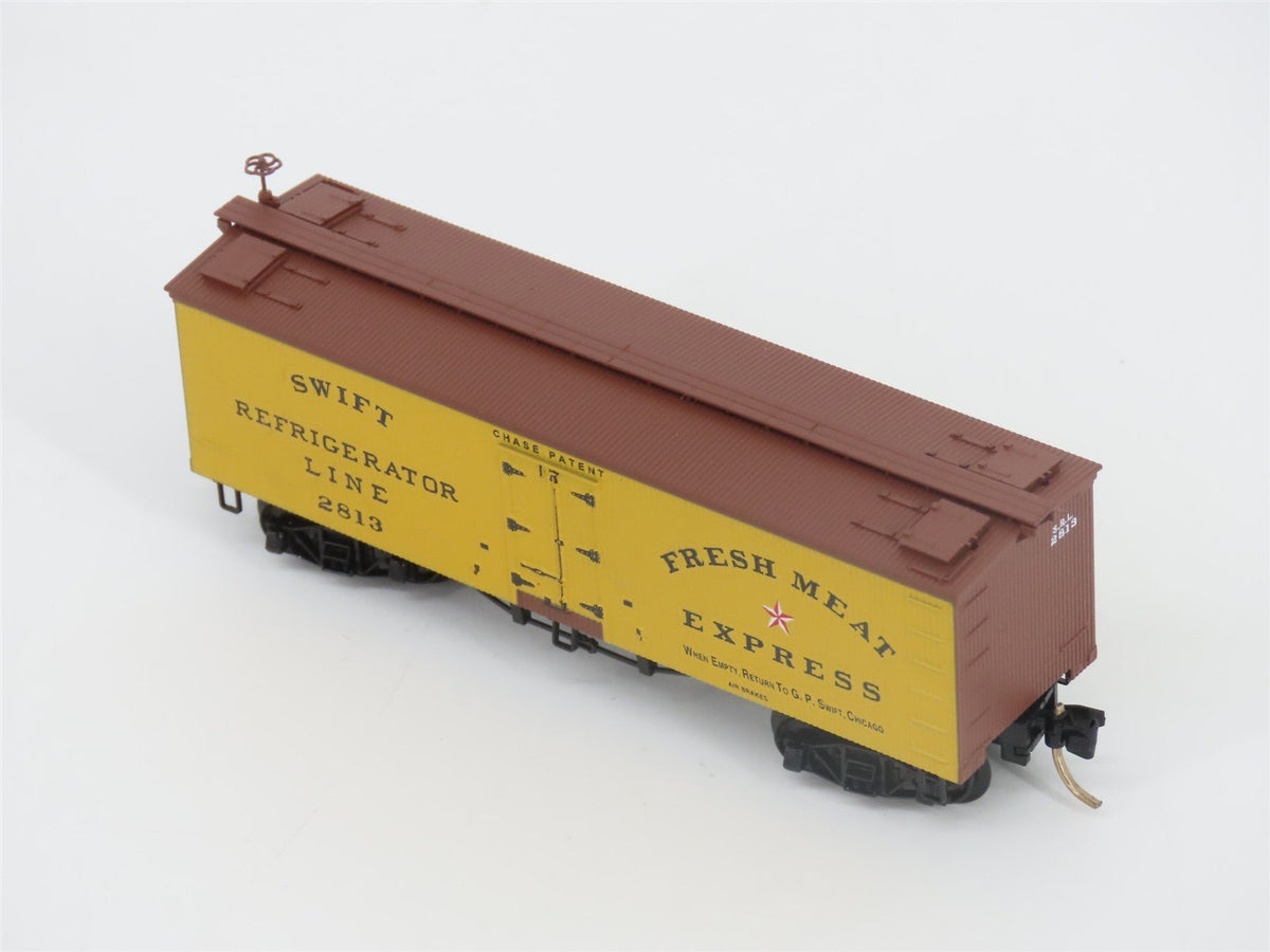 N Scale Micro-Trains MTL 58010 SRL Swift 36&#39; Wood Sheathed Ice Reefer #2813
