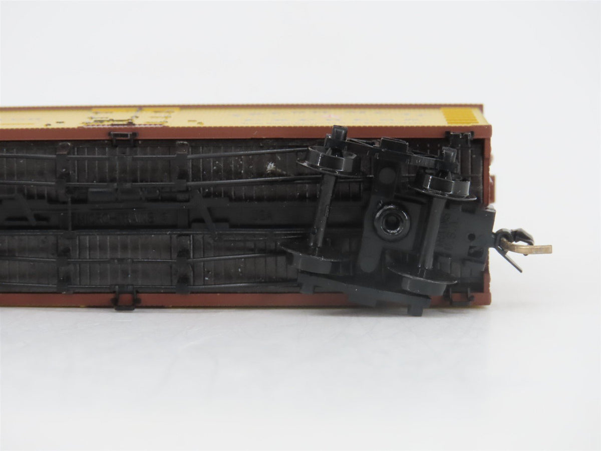 N Scale Micro-Trains MTL 58010 SRL Swift 36&#39; Wood Sheathed Ice Reefer #2813