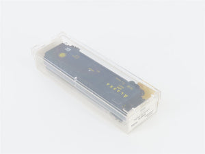 N Scale Micro-Trains MTL 75010 ARR Alaska Railroad 50' Plug Door Box Car #10817
