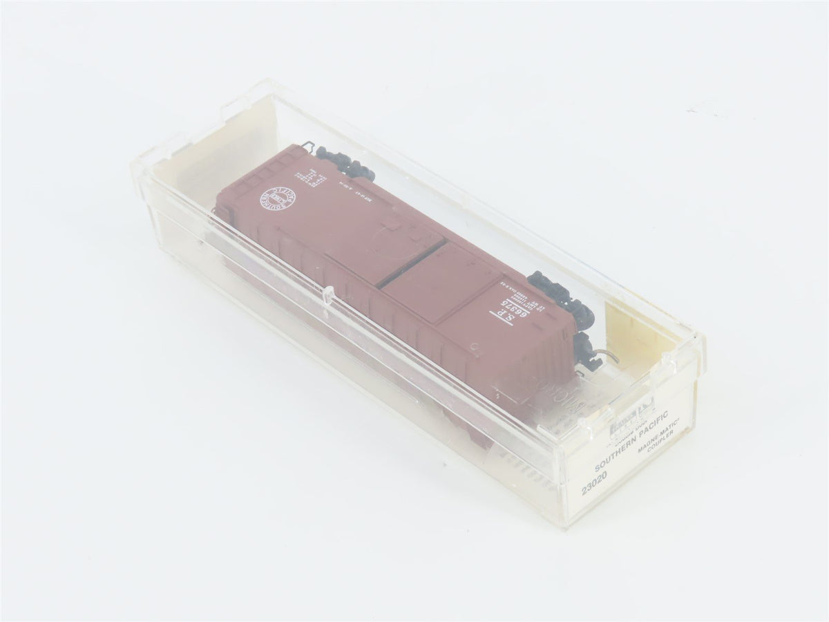 N Scale Micro-Trains MTL 23020 SP Southern Pacific Railroad 40&#39; Box Car #66375