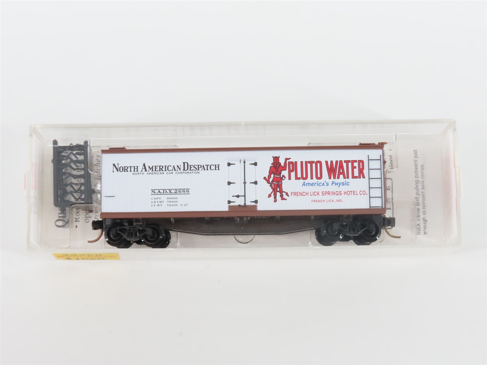N Scale Micro-Trains MTL 49490 NADX Pluto Water 40' Wood Reefer #2688