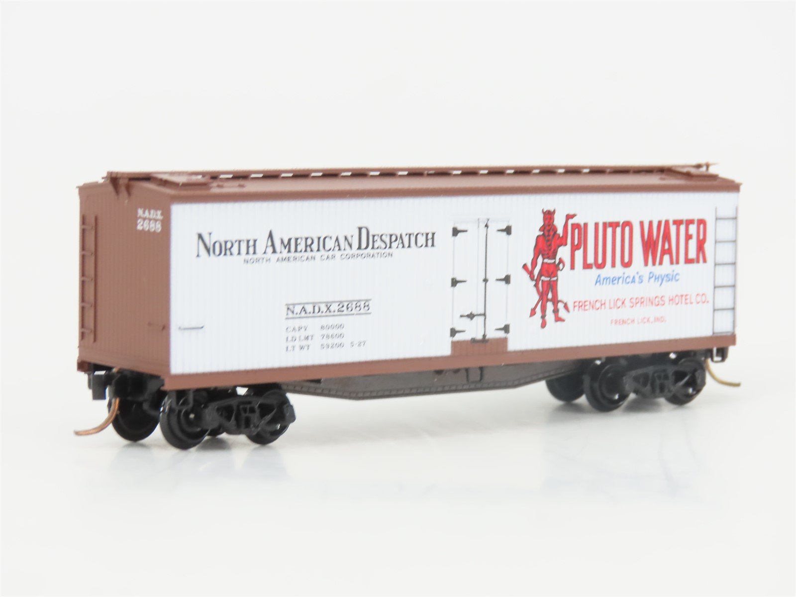 N Scale Micro-Trains MTL 49490 NADX Pluto Water 40' Wood Reefer #2688