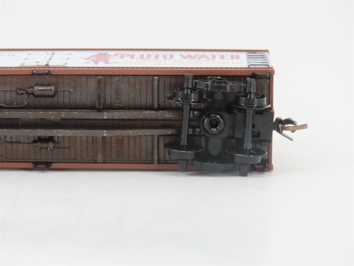 N Scale Micro-Trains MTL 49490 NADX Pluto Water 40&#39; Wood Reefer #2688