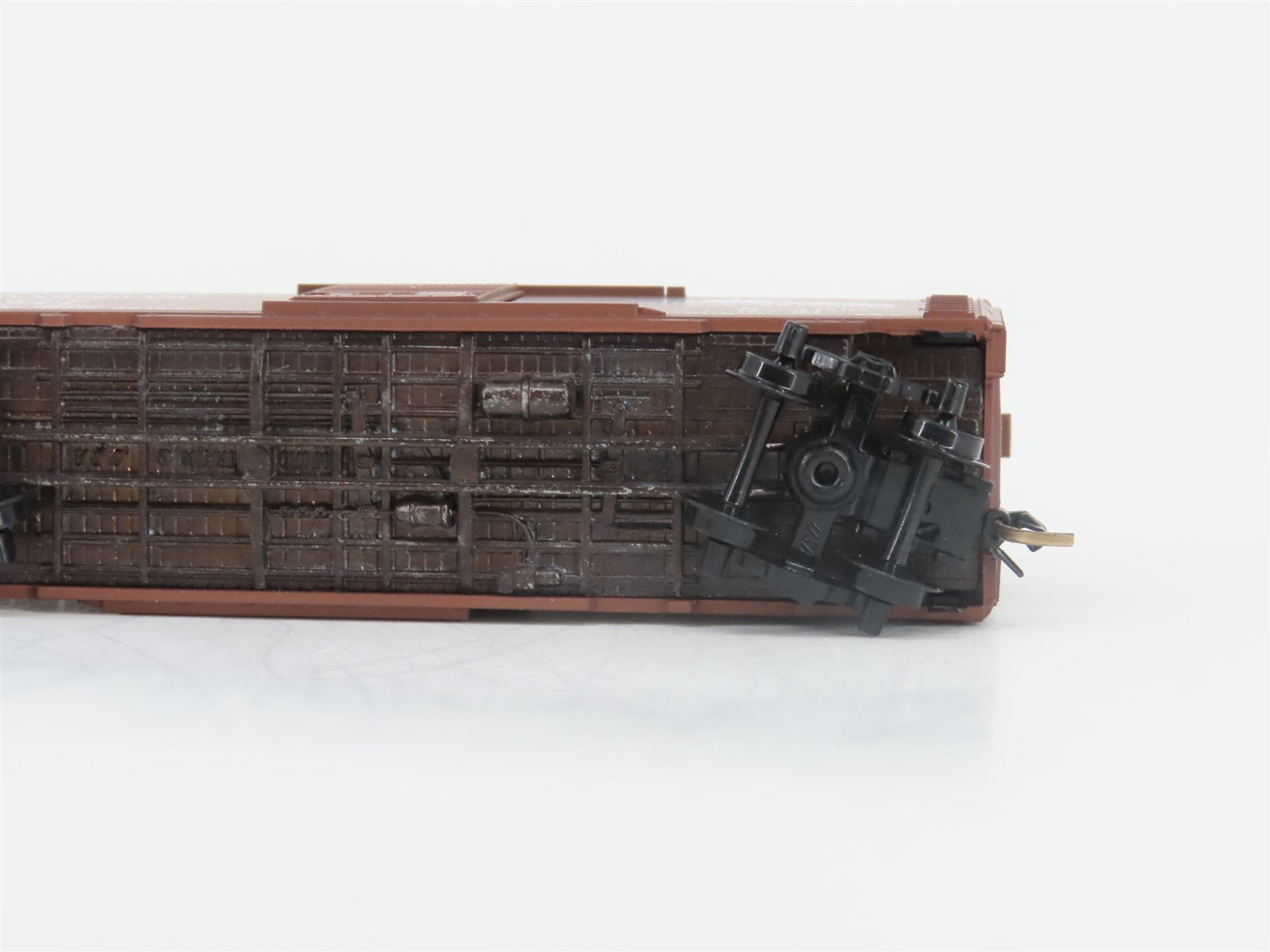 N Scale Micro-Trains MTL 20106 WIF West India Fruit 40' Single Door Box Car #344