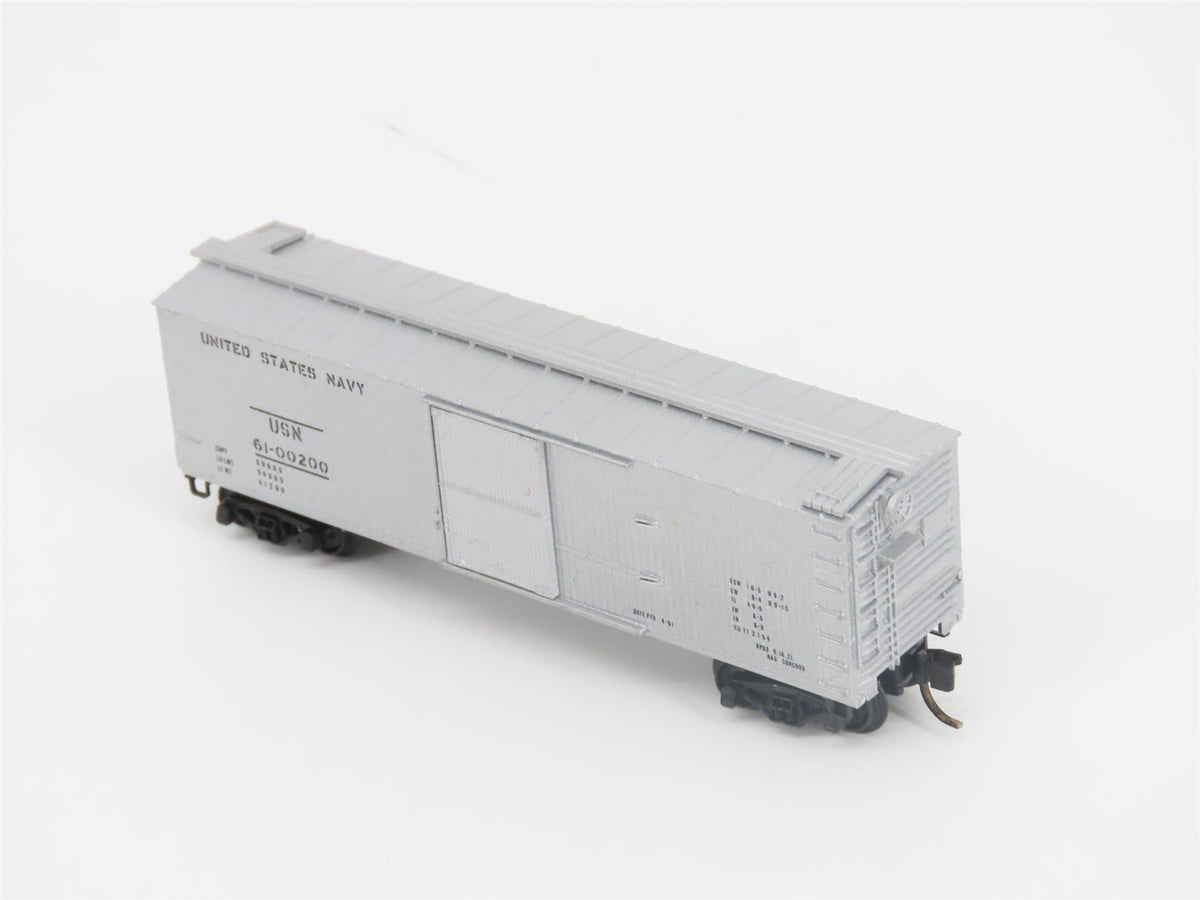 N Scale Kadee Micro-Trains MTL 42050 USN US Navy 40&#39; Box Car #61-00200