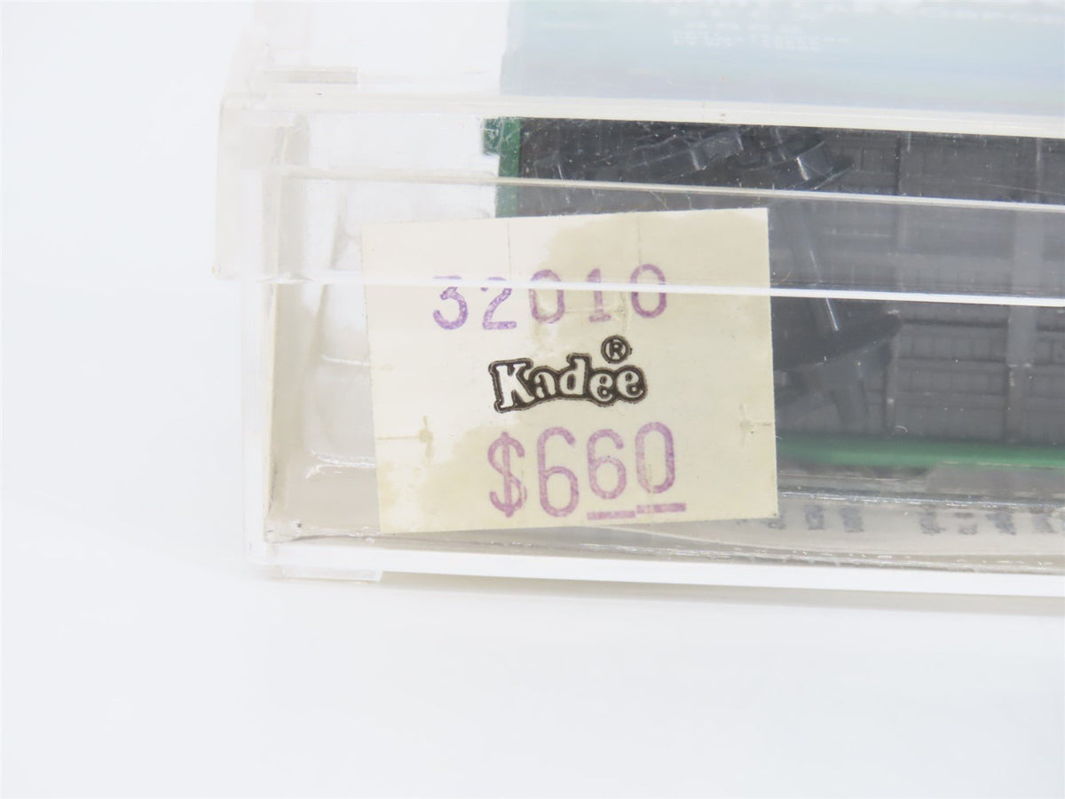 N Scale Kadee Micro-Trains MTL 32010 EFCX Evergreen 50&#39; Plug Door Box Car #2852