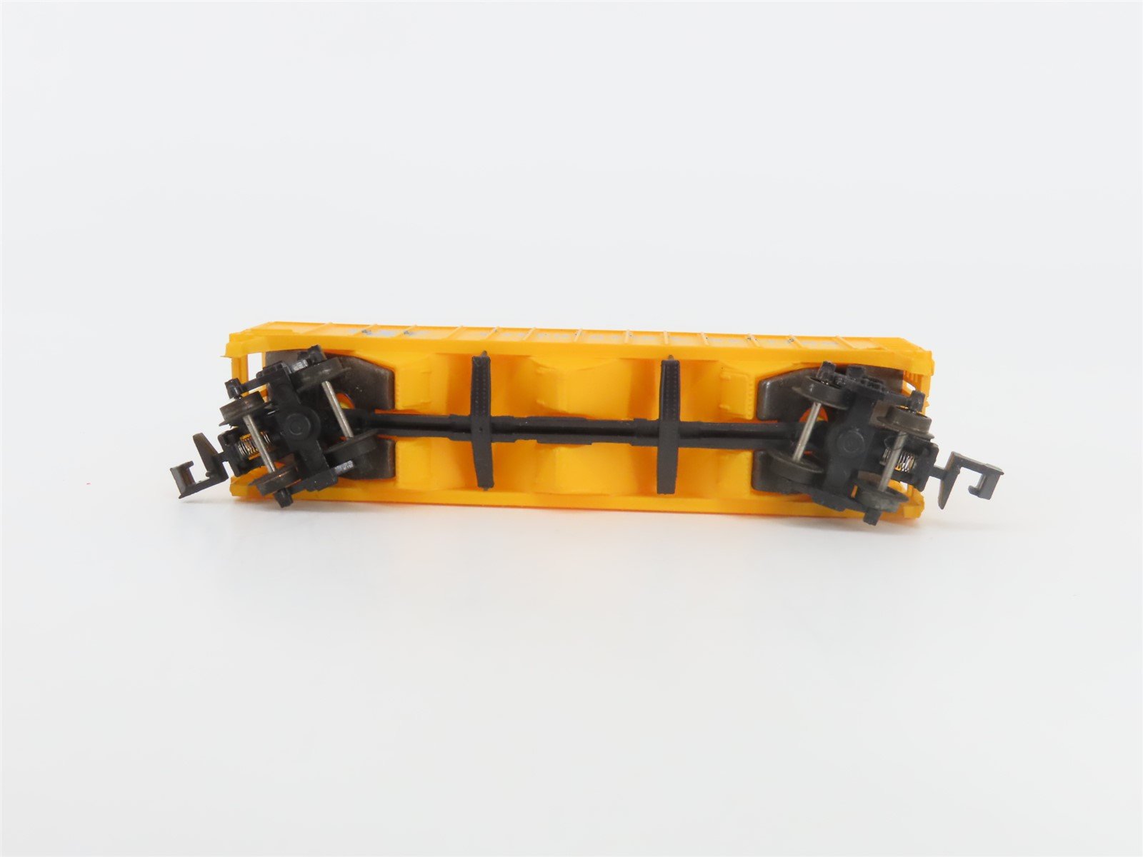 N Scale Bev-Bel 14008 WW Winchester & Western 3-Bay Open Hopper #1016